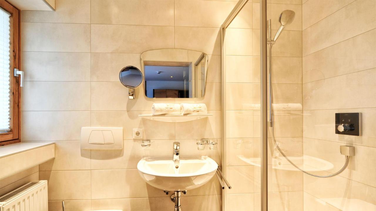 Hotel Garni Stefanie Ischgl Eksteriør bilde